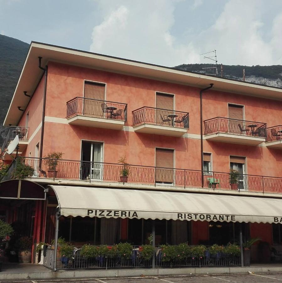 Hotel Belvedere Rivalta di Brentino Екстер'єр фото